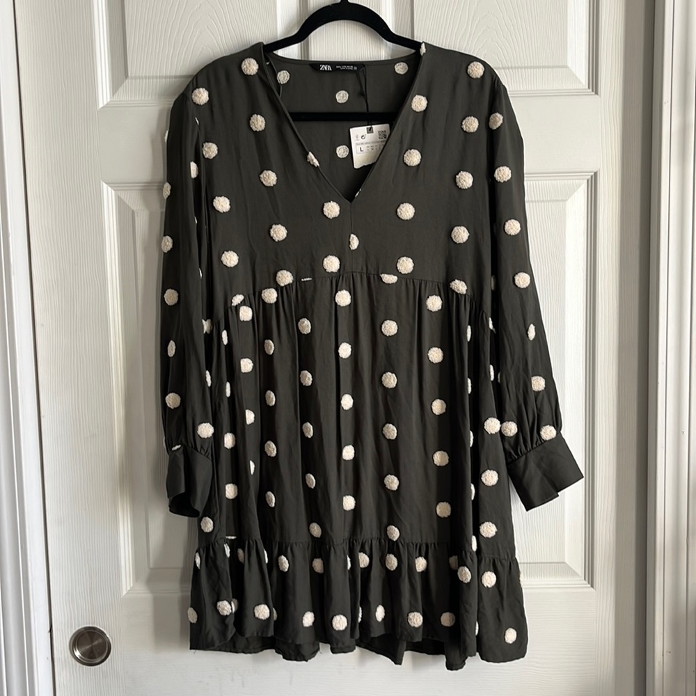NWT Zara Babydoll Dress /‎ Green with Crème textured polka dots / SZ L
